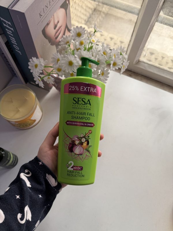شامبو سيسا بالبصل والاعشاب الاخضر لعلاج التساقط وتطويل وتكثيف الشعر